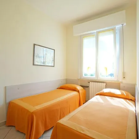 Manuela Apart-hotel 3*