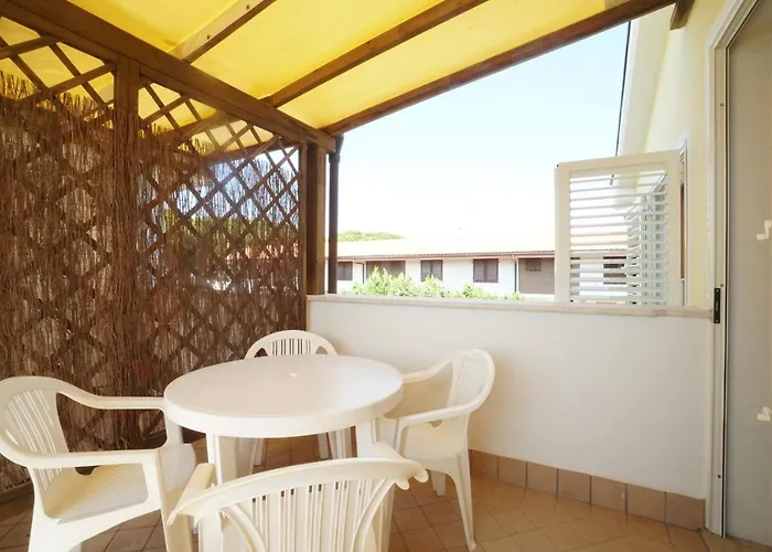 Manuela Aparthotel 3*