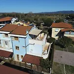 Manuela Apartahotel Vada